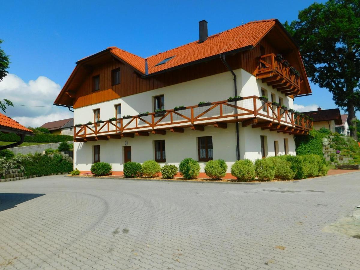 Apartmany U Srdce Vltavy Horní Planá المظهر الخارجي الصورة